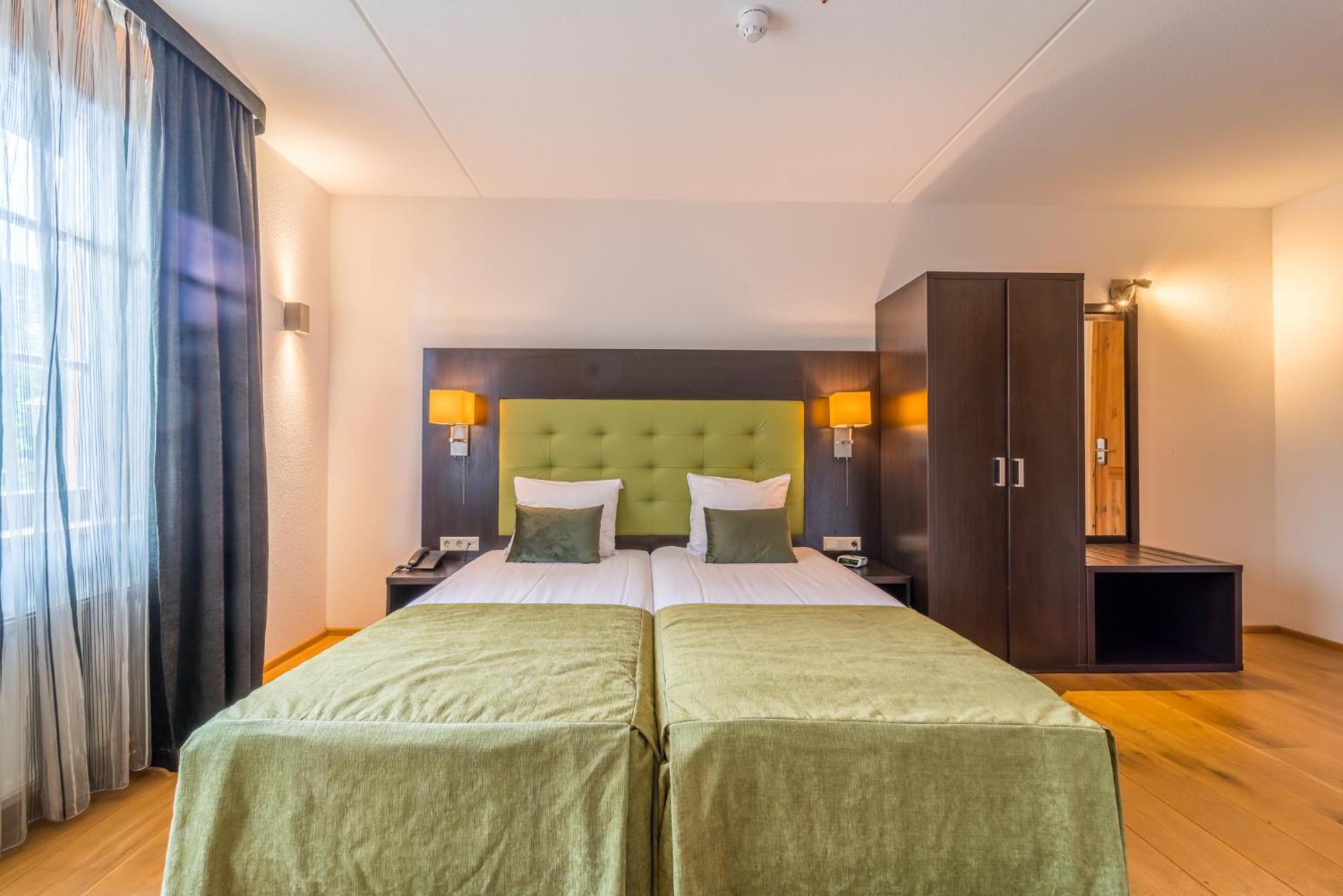 Hotel Inn Salland Раалте Стая снимка